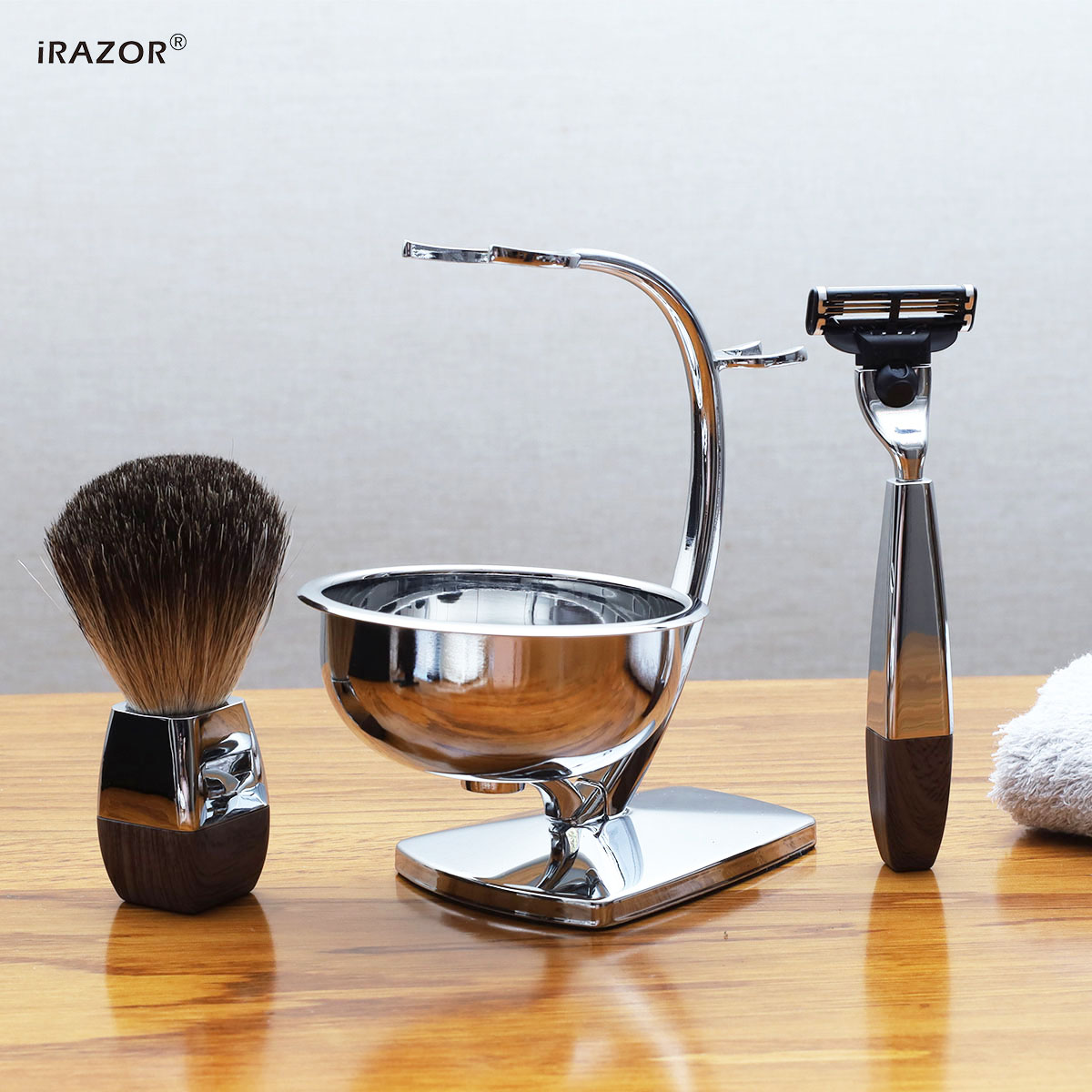 iRAZOR Professional Wet Shavin - مراجعة Men'S Grooming Razor Kit وسعره